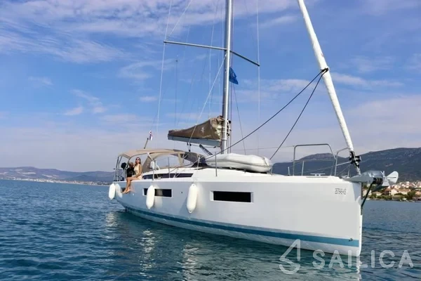Sun Odyssey 440 - Yacht Charter Sailica