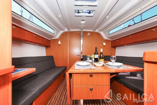 Bavaria 37 Cruiser - Yacht Charter Sailica