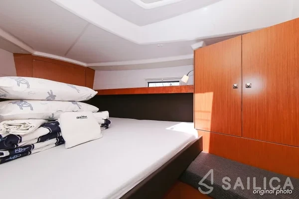 Bavaria 37 Cruiser - Yacht Charter Sailica