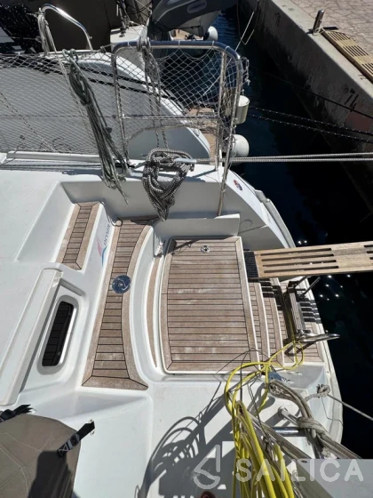 Lagoon 421 - Yacht Charter Sailica