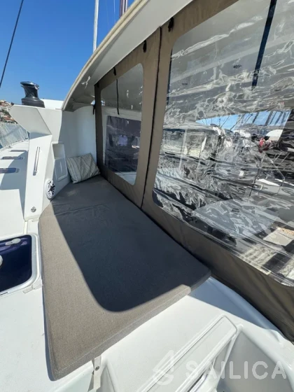 Lagoon 421 - Yacht Charter Sailica