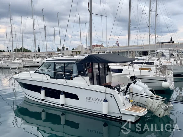 Merry Fisher 1095 - Yacht Charter Sailica