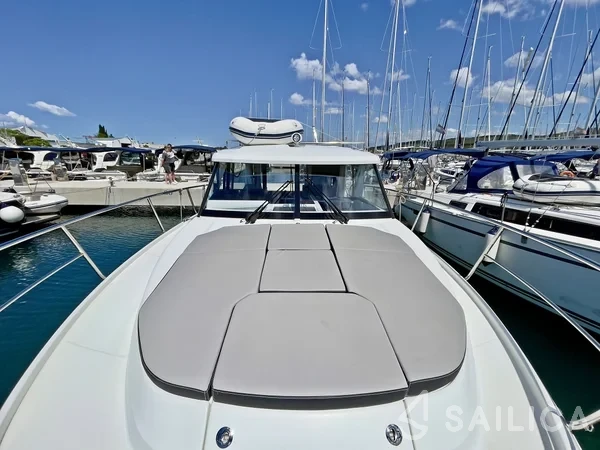 Merry Fisher 1095 - Yacht Charter Sailica