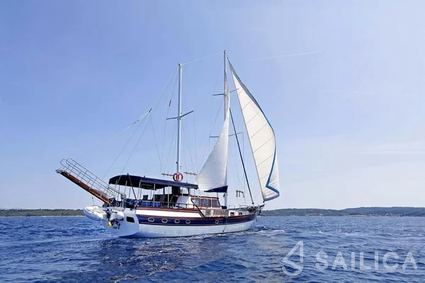 Gulet - Yacht Charter Sailica