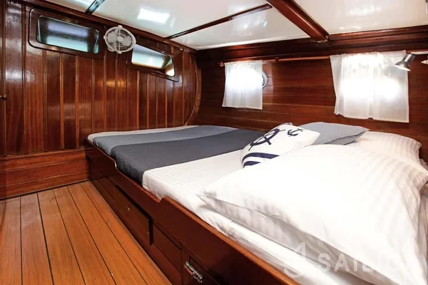 Gulet - Yacht Charter Sailica