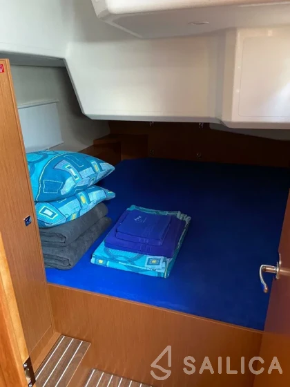 Bavaria C42 - Yacht Charter Sailica