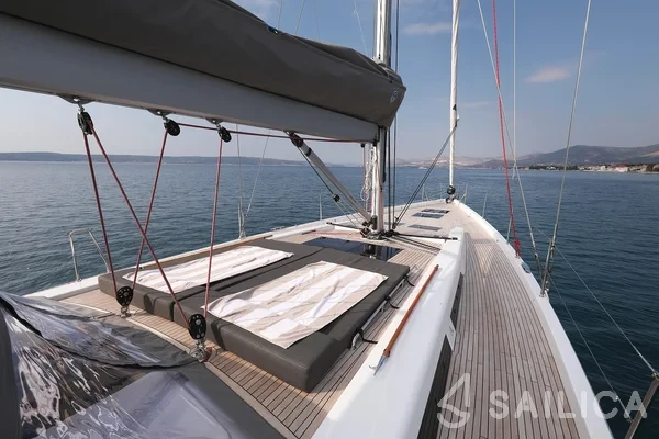 Hanse 588 - Yacht Charter Sailica