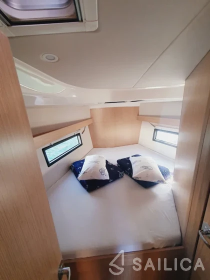 Bavaria C38 - Yacht Charter Sailica