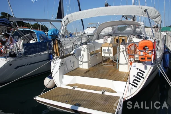 Bavaria 40 Cruiser - Yacht Charter Sailica