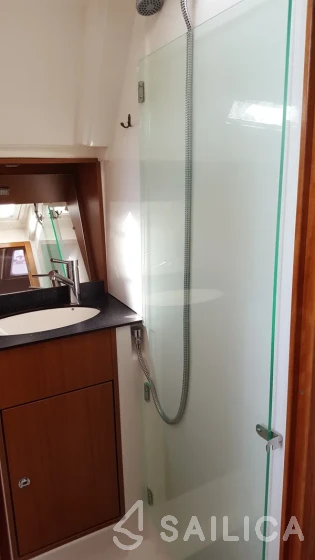 Bavaria 40 Cruiser - Yacht Charter Sailica