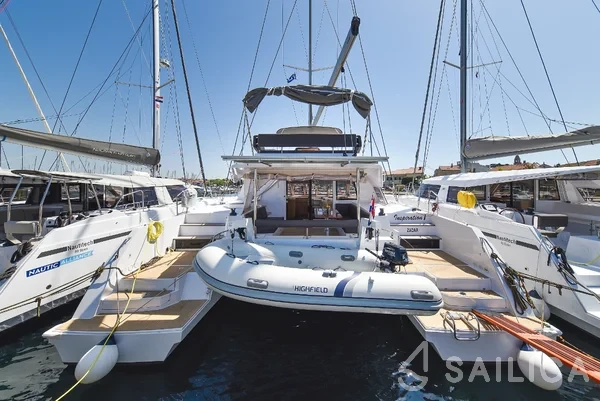 Nautitech 46 Fly - Yacht Charter Sailica