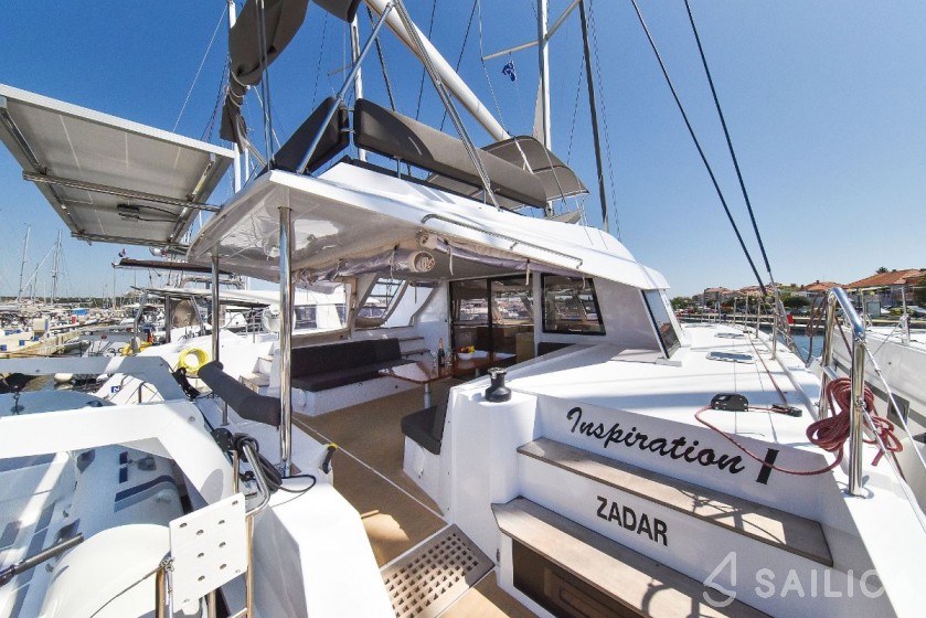 Nautitech 46 Fly - Yacht Charter Sailica