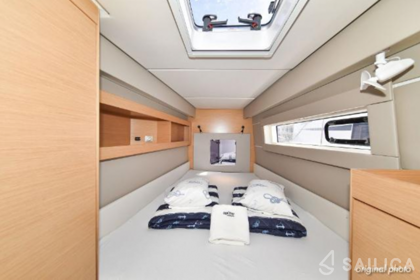 Nautitech 46 Fly - Yacht Charter Sailica
