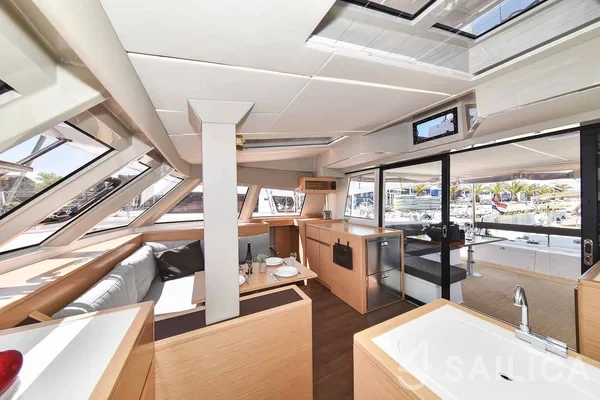 Nautitech 46 Fly - Yacht Charter Sailica