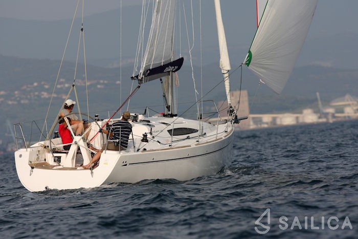Elan 340 - Yacht Charter Sailica