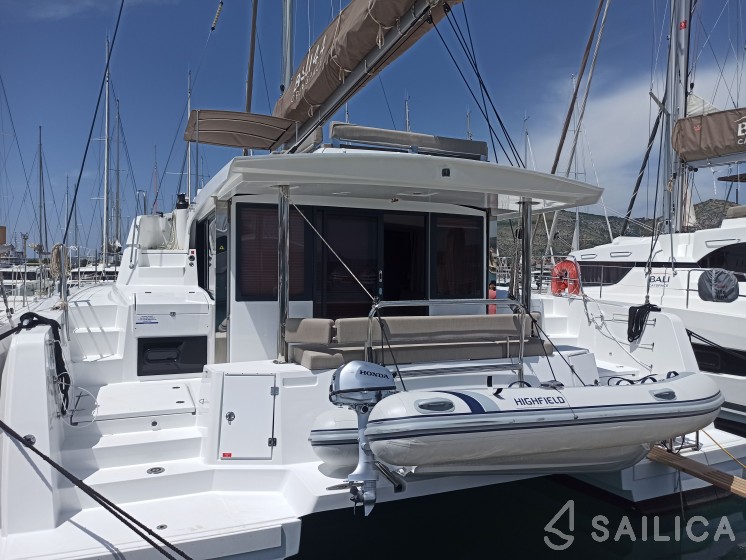 Bali 4.4 - Yacht Charter Sailica