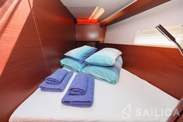 Hanse 458 - Yacht Charter Sailica