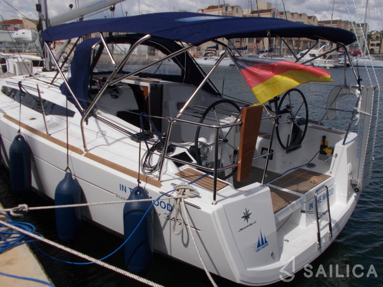 Sun Odyssey 349 - Yacht Charter Sailica
