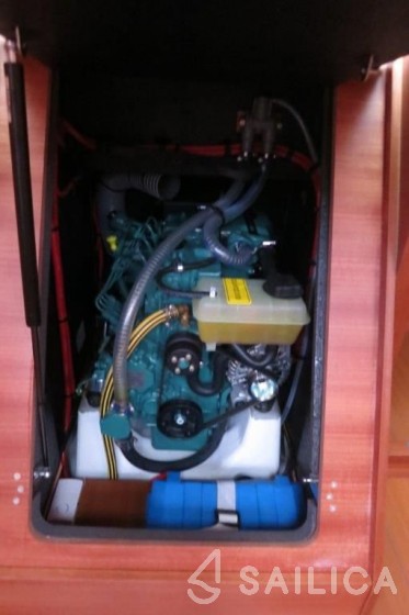 Dufour 382 GL - 3 cab. - Yacht Charter Sailica