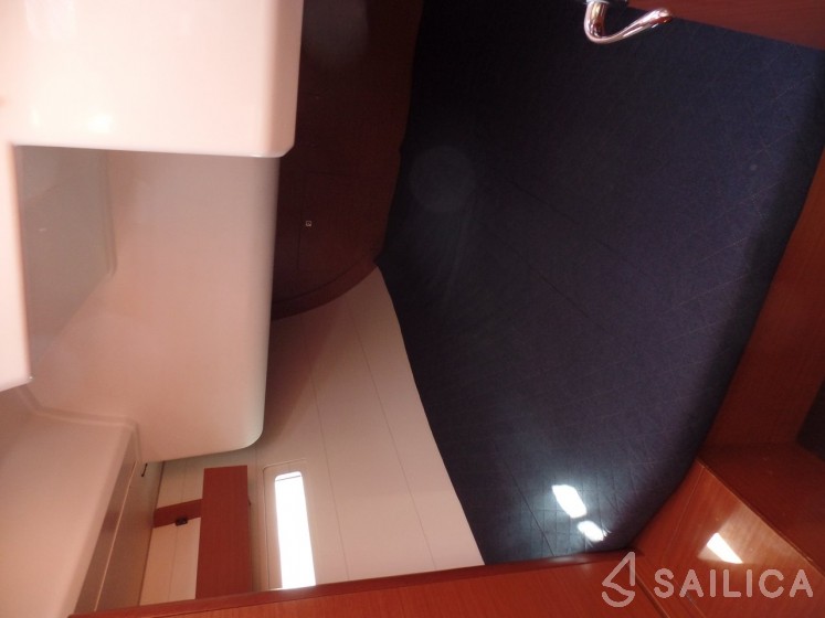 Dufour 412 - Yacht Charter Sailica