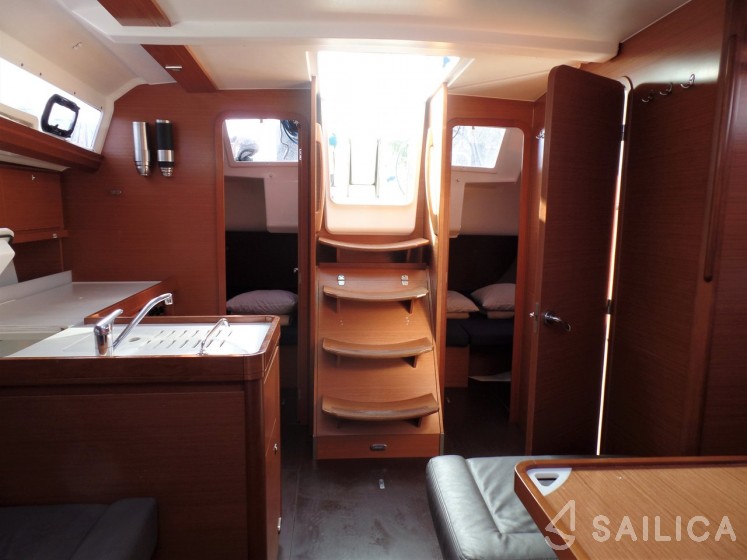 Dufour 412 - Yacht Charter Sailica