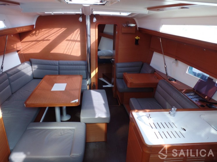 Dufour 412 - Yacht Charter Sailica