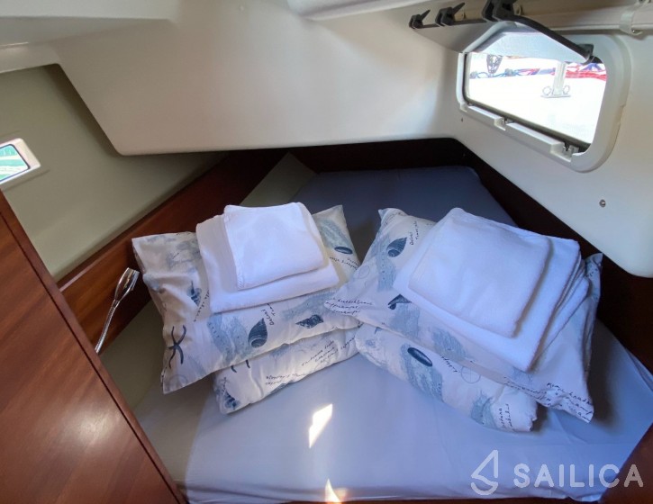 Salona 44 - Yacht Charter Sailica