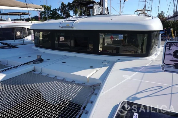 Lagoon 40 - Photo #57 Lagoon 40 - Yacht Charter Sailica