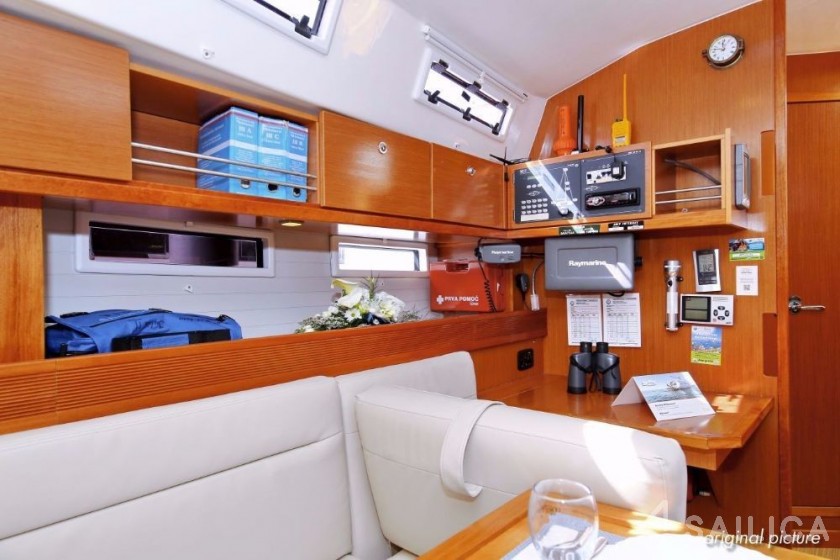 Bavaria 45 Cruiser - Yacht Charter Sailica