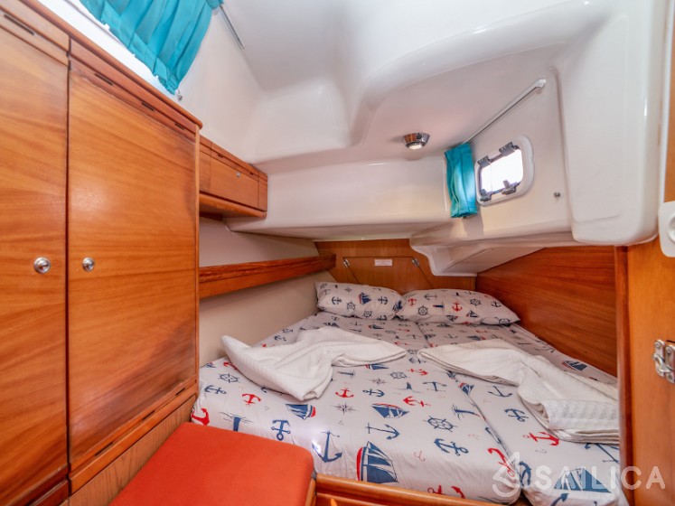 Bavaria 38 Cruiser - Yacht Charter Sailica