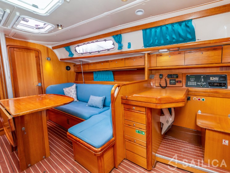 Bavaria 38 Cruiser - Yacht Charter Sailica