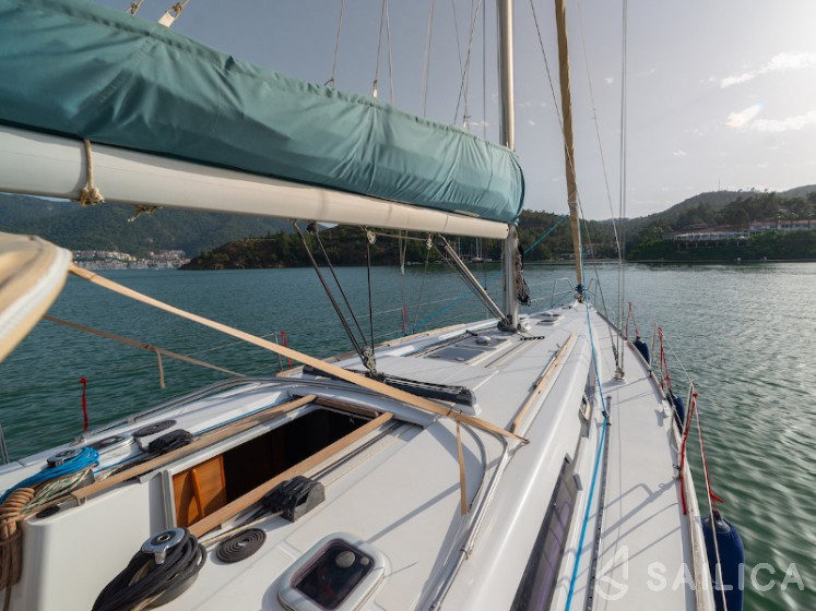 Dufour 405 Grand Large - Yacht Charter Sailica