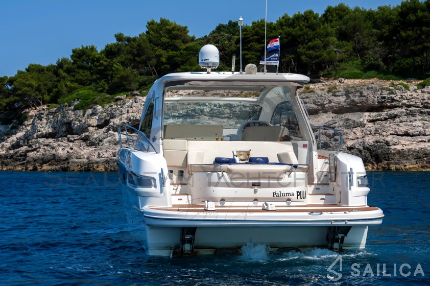 Bavaria Sport 44 - Yacht Charter Sailica