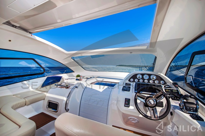 Bavaria Sport 44 - Yacht Charter Sailica