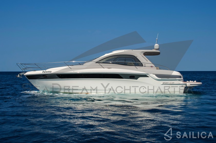 Bavaria Sport 44 - Yacht Charter Sailica