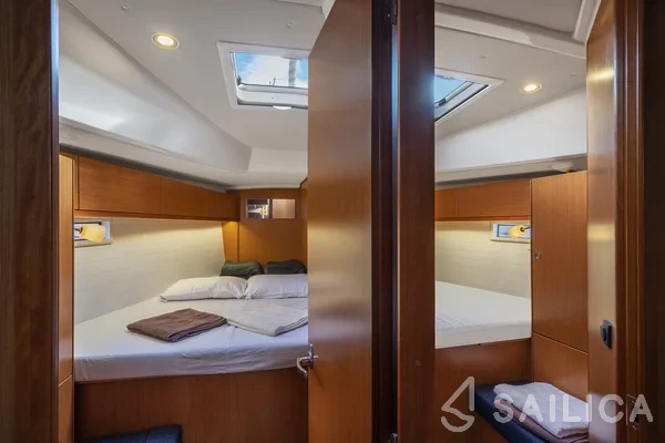 Bavaria 46 Cruiser - Yacht Charter Sailica