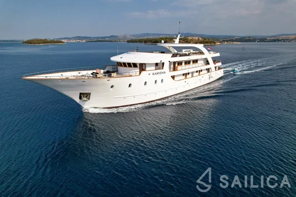 Motoryacht - Yacht Charter Sailica