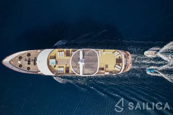 Motoryacht - Yacht Charter Sailica