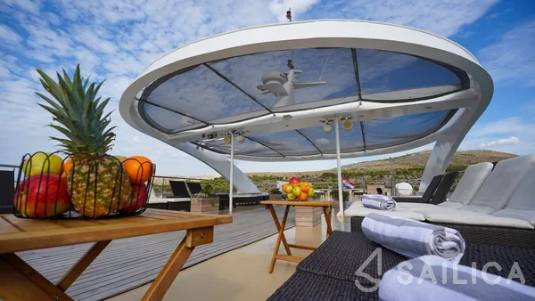 Motoryacht - Yacht Charter Sailica