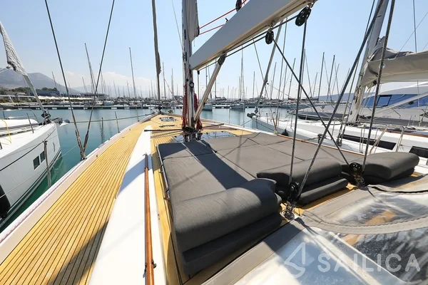 Hanse 588 - Yacht Charter Sailica