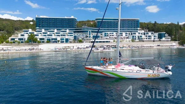 Bavaria 49 - Yacht Charter Sailica
