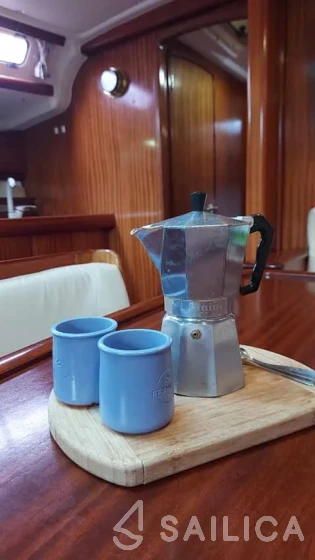 Bavaria 44 - Yacht Charter Sailica