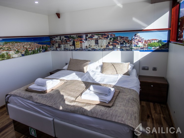 Motoryacht - Yacht Charter Sailica
