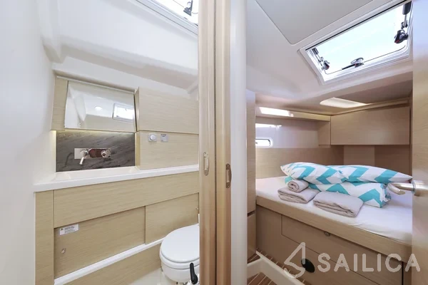 Hanse 458 - Yacht Charter Sailica