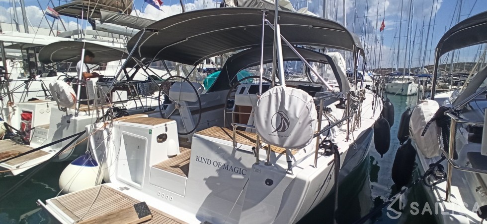 Hanse 458 - Yacht Charter Sailica