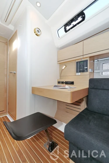 Hanse 458 - Yacht Charter Sailica