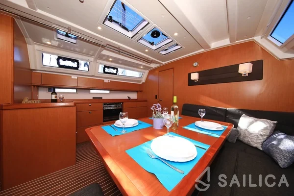 Bavaria 46 Cruiser - Photo #48 Bavaria 46 Cruiser - Yacht Charter Sailica