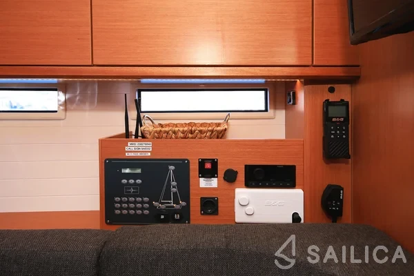 Bavaria 46 Cruiser - Photo #50 Bavaria 46 Cruiser - Yacht Charter Sailica