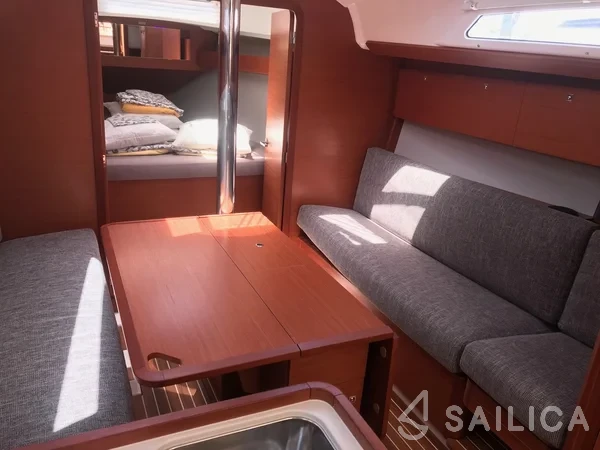 Dufour 360 GL - Yacht Charter Sailica