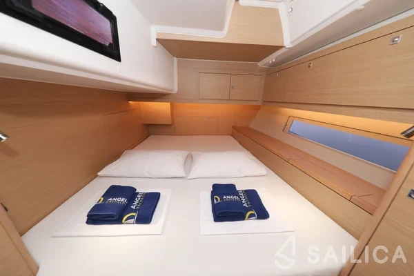 Dufour 470 - Yacht Charter Sailica